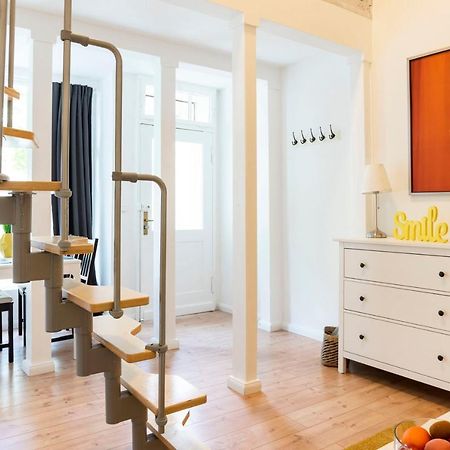 Spacious Loft Style Apartment In Berlin Willmersdorf Exteriör bild